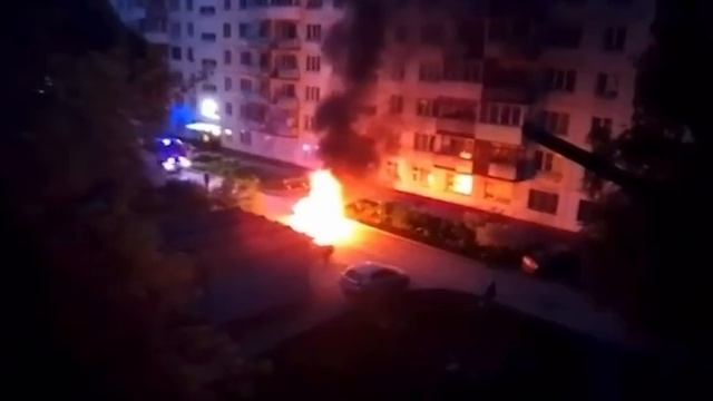 В Новосибирске такси взорвалось прямо на месте вызова