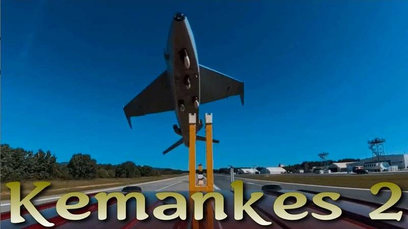 Турецкая миниатюрная интеллектуальная крылатая ракета Kemankeş-2 / Кеманкеш-2