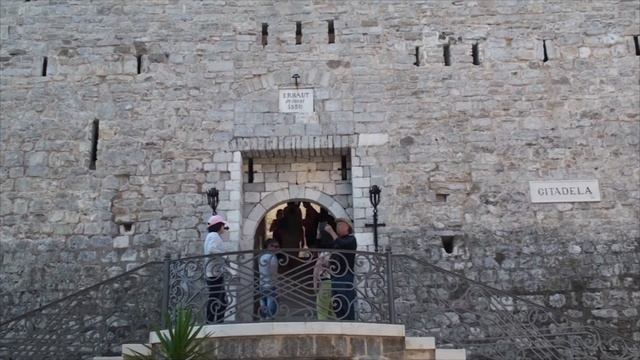 Прогулка по старой Будве смотреть онлайн