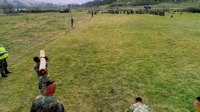 Пешадиски воени игри во 1.пешадиска бригада смотреть онлайн