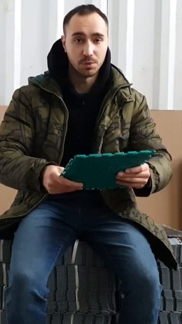 Эластичность ПВХ плитки Strongpol смотреть онлайн