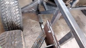 Строю гусеничный вездеход с редуктором Акура
