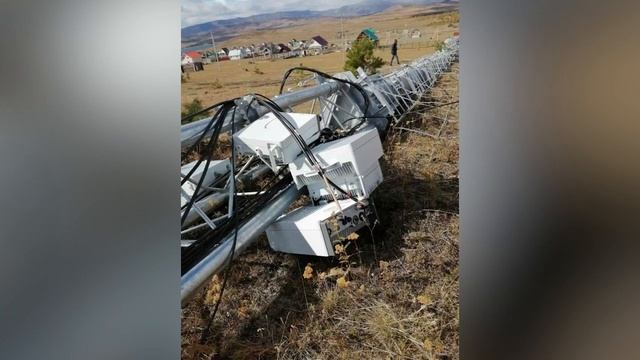 Жители села свалили вышку сотовой связи: "Так, пять жи,