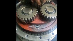 Планетарный редуктор Bonfiglioli 715C3B после ремонта