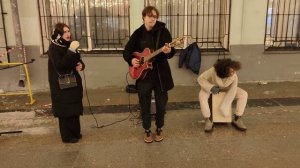 5'nizza - Стрела - Пятница - #кавер песни спела девушка "Сова" #Гитара Роман и #кахон Михаил #Mosco