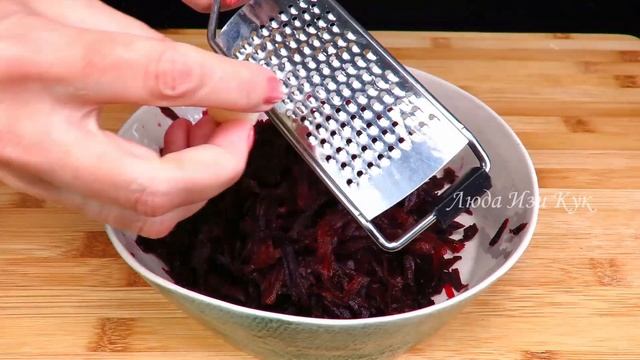 🥗🥗 Салат из свеклы с черносливом и орехами с изюминк смотреть онлайн