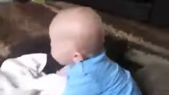 Детский мир. Приколы про детей.Лысый персик смотреть онлайн