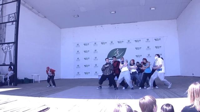 Ground Moves [ Das Dance ] Челябинск 2012 смотреть онлайн