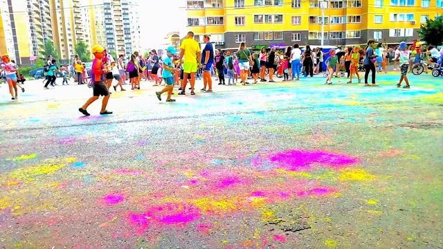 ФЕСТИВАЛЬ КРАСОК ЛУКИНО ВАРИНО 31 ИЮЛЯ 2022 смотреть онлайн