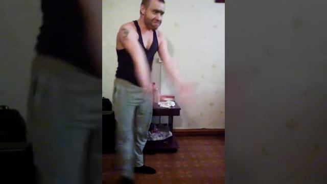 Танец папы. Ржач