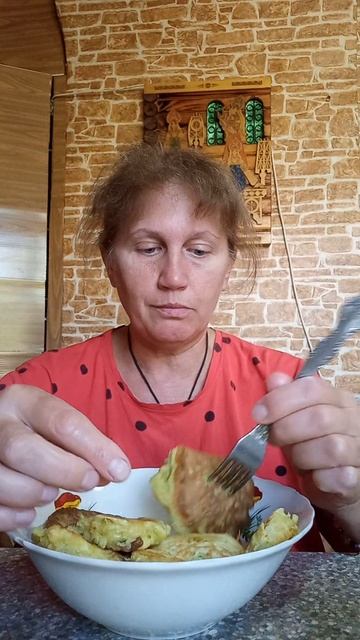 медитация это вечная борьба с травой в огороде,это мой рай