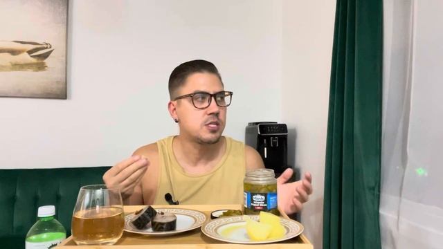 Мукбанг 🥔 🐟 Еда на камеру 🥔🐟Скумбрия с картошкой ? смотреть онлайн
