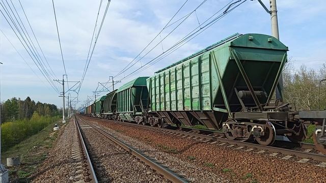 СБОРНЫЙ НА ПОДЪЕЗДЕ К КОБРАЛОВО - 2ТЭ116У-0015 смотреть онлайн