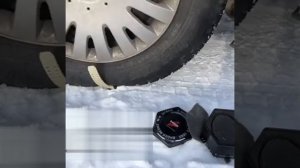 Под колесом