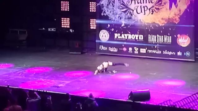 Frame Up VII Strip sollo improvisation Екатерина Ткачук смотреть онлайн