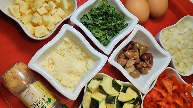 Овощной набор - 2 из болгарского перца, кабачков, оливо? смотреть онлайн