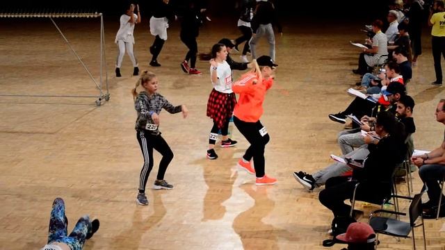 Хип-хоп соло Настя Шкарпетина смотреть онлайн