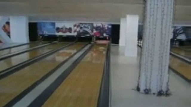 Боулинг бросок на страйк смотреть онлайн