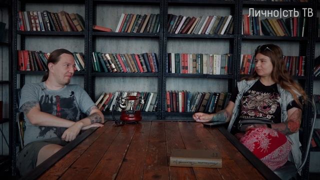 Евгений Уваров (гр. ХРЕН) большое интервью. | Личность Т смотреть онлайн