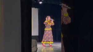 "Песня вольная"исполняет автор слов и музыки Инна Марухленко.