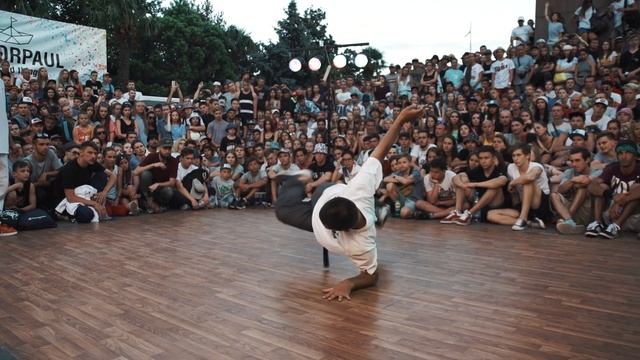 Slav & Robin VS Cheerito & Apache / СИЛА И МОЩЬ / Yalta Summer Jam 2017 смотреть онлайн