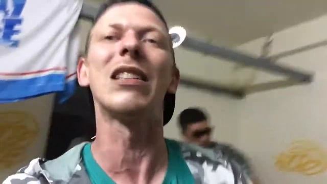 #РВАТЬНАБИТАХ / Рвань На Битах - Скитлзтрянка (Лаврентий Палыч, Real Покурил, ТРАВМАТ) смотреть онлайн