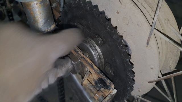 Почему гнет маятник на мопеде смотреть онлайн