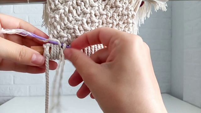 Привязывание подвеса к макраме панно смотреть онлайн