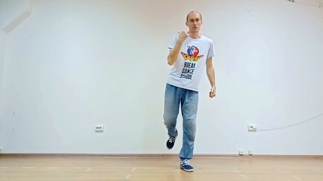 Уроки БРЕЙК-ДАНСА. Индиан степ и его вариация | декабрьский марафон 2023 #1 смотреть онлайн