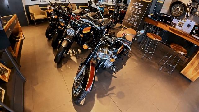 НОВЫЙ ТРИУМФ ЗА 400К РУБЛЕЙ? ТАКОЕ ВОЗМОЖНО? ОБЗОР ДИЛЕР смотреть онлайн