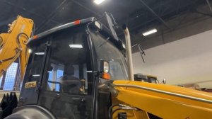 Какой экскаватор-погрузчик выбрать в 2025 году? Обзор са