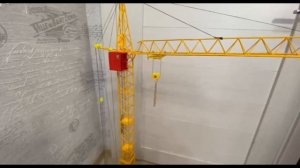 Модель башенного крана кб 408.Кран в масштабе. A model of a towe