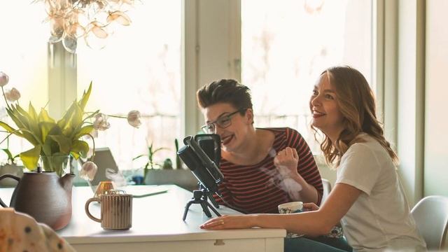 Про женское здоровье, красоту и климакс | Подкаст 172 @IraS смотреть онлайн