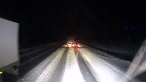 Чем бы солдат не занимался....