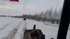 Зимние покатушки. ДТ - 75, МТЗ - 80.