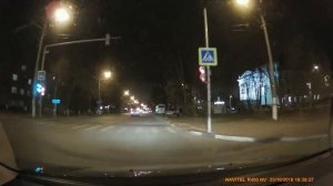 Видеорегистратор NAVITEL R400 NV. Ночная съемка