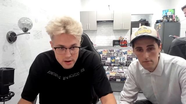 ИРЛ ПРАНК / ЧТО С МОИМ КОМПЬЮТЕРОМ, ЧУВАК? смотреть онлайн