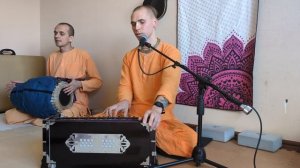 Киртан в исполнении Садху Чарана пр. 26.04.25