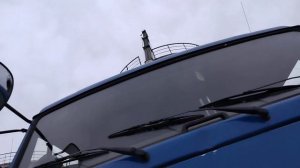 Невероятно! Автокран поднимает НЛО