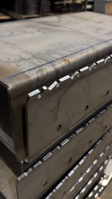 МАНГАЛ СВОИМИ РУКАМИ. Или нет?))) #сварной #цельногнутый смотреть онлайн