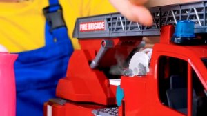 Чиним пожарную машину и спасаем мусоровоз! 🚒 Ремонт м