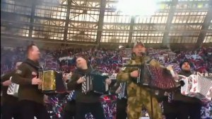 Александр Ванюшкин с песней  333  на стадионе Лужники 720p