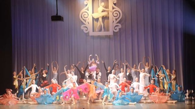 Ноябрьск 21.04.2013г. Отчётный концерт ДШИ. смотреть онлайн