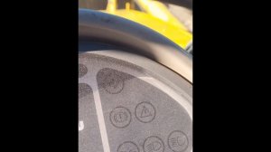 Экскаватор-погрузчик Komatsu WB93R обзор. Продажа.