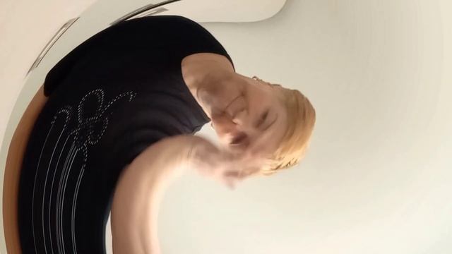 Готовлюсь к лету. И опять спортивные штаны. 😄 смотреть онлайн