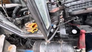 Хлопок воздушном фильтре МТЗ , выбивает задняя скорос?