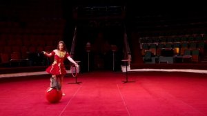 Артистка Цирка-Мария Анисимова / Номер с кошками / Circus Artist - Maria Anisimova / show with cats
