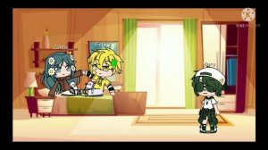 жизнь 13 карт за кадром(1 эпизод) кто это?