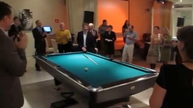 Трюковой бильярд. 15 шаров одним 