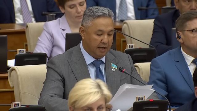 Правительство должно отвечать и за политическое развитие государства